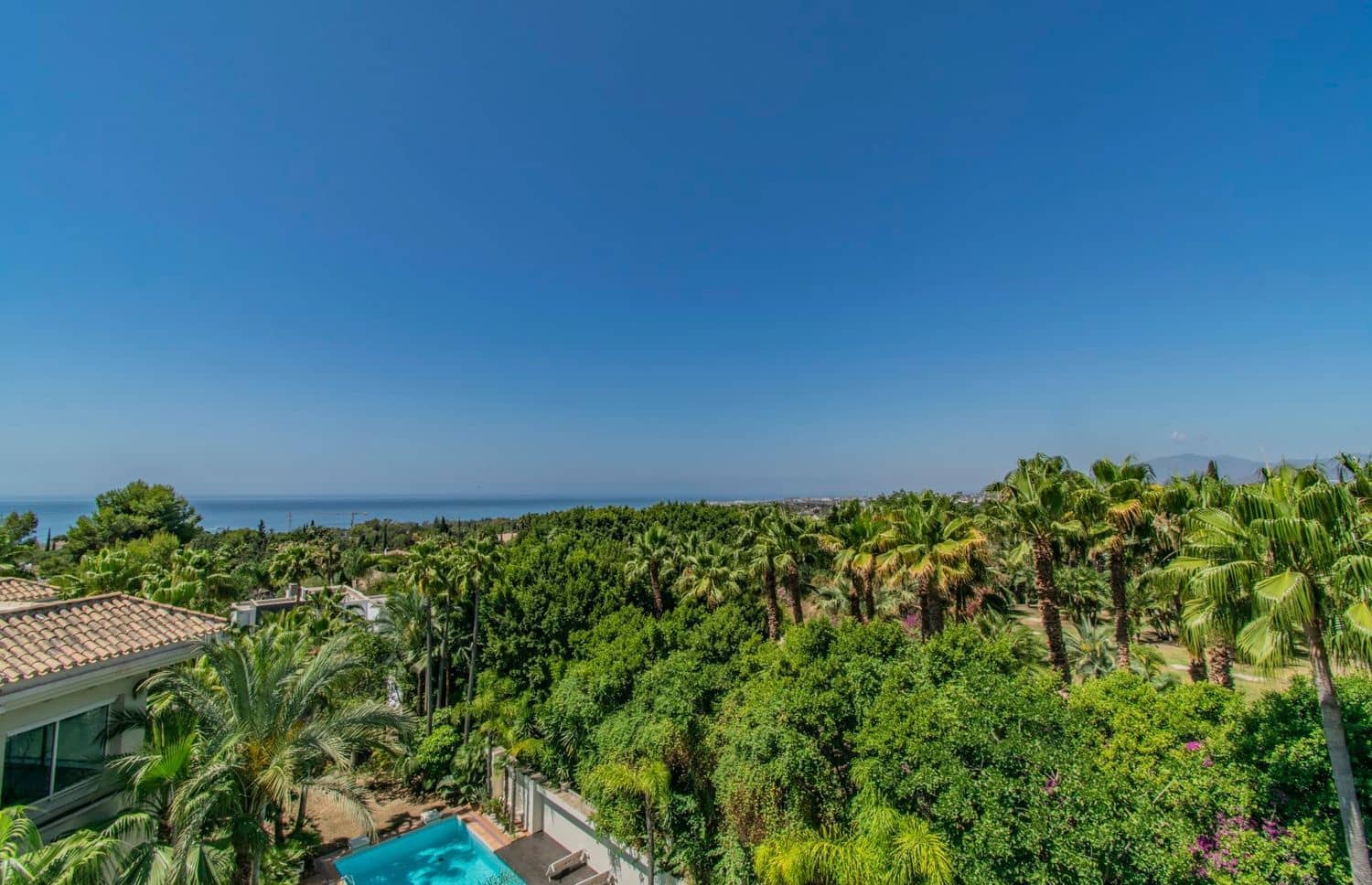 3 bedroom Apartment for sale in Golden Mile with pool garage - € 2,400,000 (Ref: 9916438)