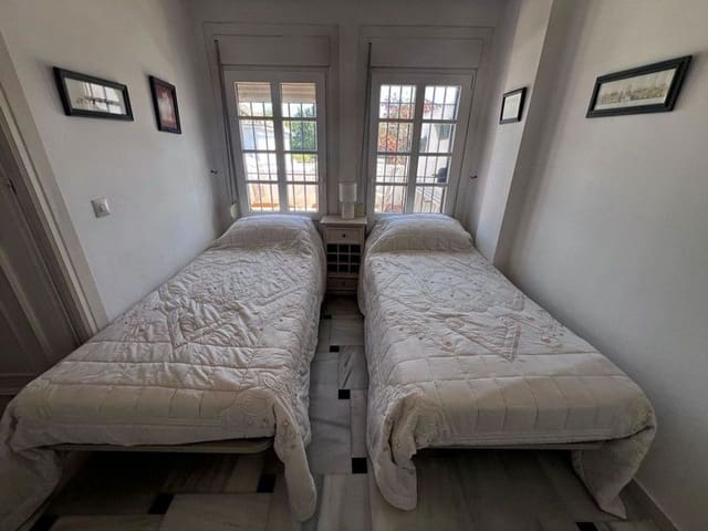 2 camera da letto Appartamento in vendita in El Paraiso, Estepona con piscina garage - 335.000 € (Rif: 9916439)