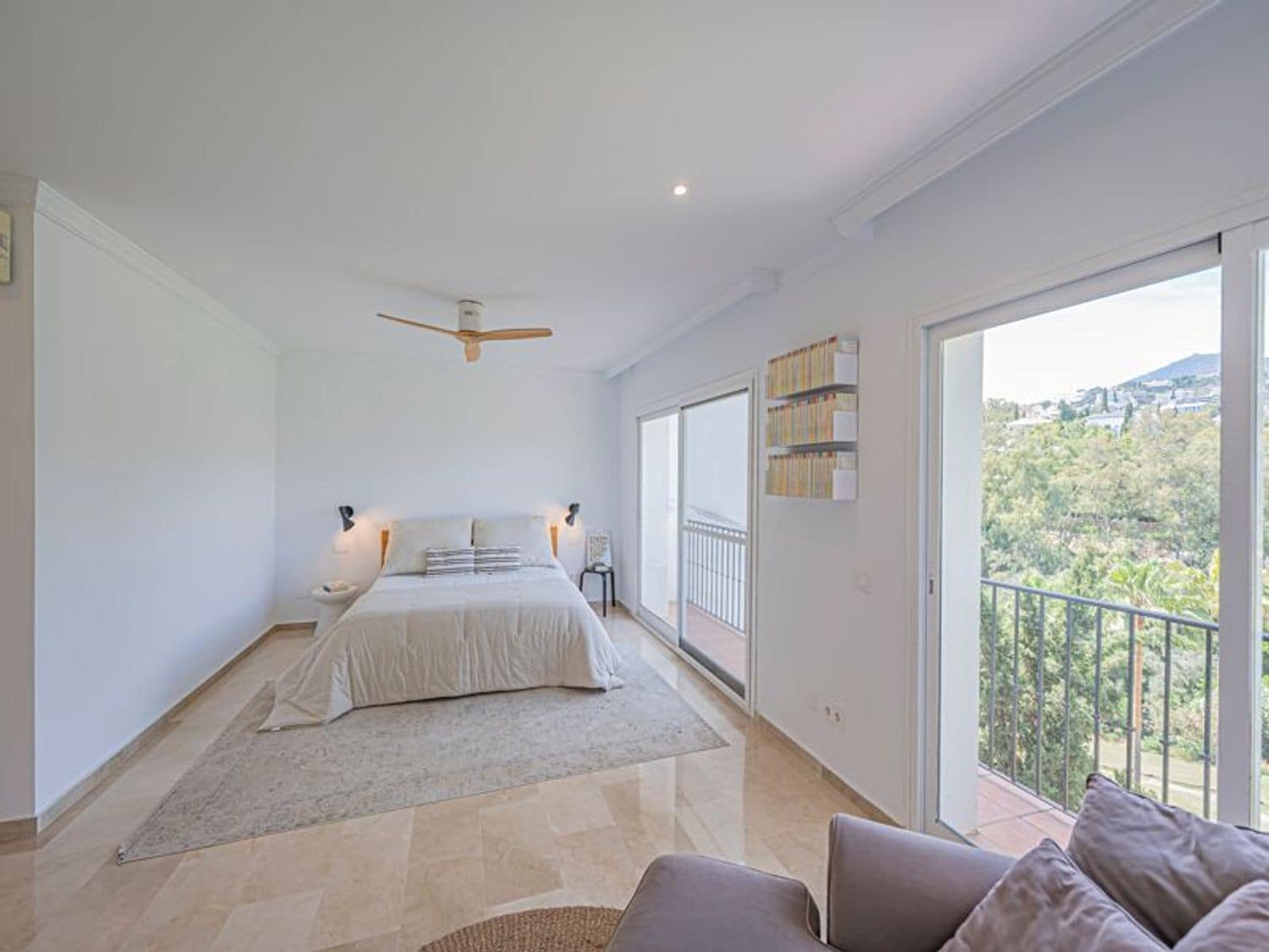 4 soverom Hus til salgs i La Quinta med garasje - € 875 000 (Ref: 9916443)