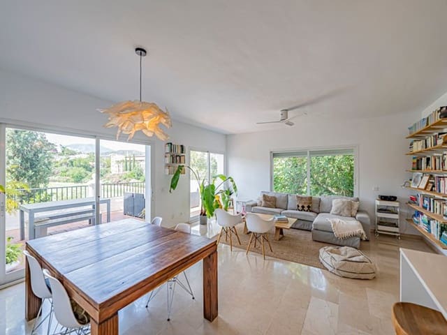 4 soverom Hus til salgs i La Quinta, Benahavís med garasje - € 875 000 (Ref: 9916443)