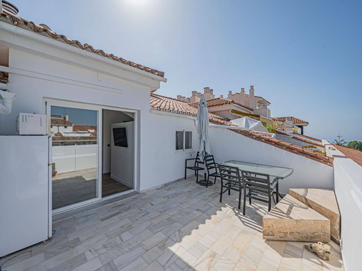1 bedroom Apartment for sale in Marbella with pool garage - € 350,000 (Ref: 9916444)