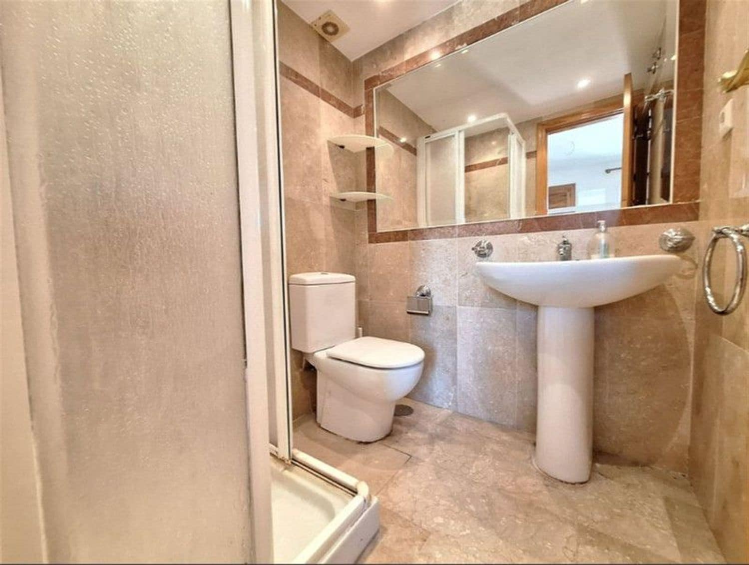 4 slaapkamer Huis te koop in Nueva Andalucia met zwembad garage - € 549.000 (Ref: 9921683)