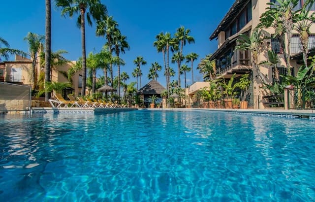 4 slaapkamer Huis te koop in Rodeo Alto - Guadaiza - La Campana, Marbella met zwembad garage - € 549.000 (Ref: 9921683)