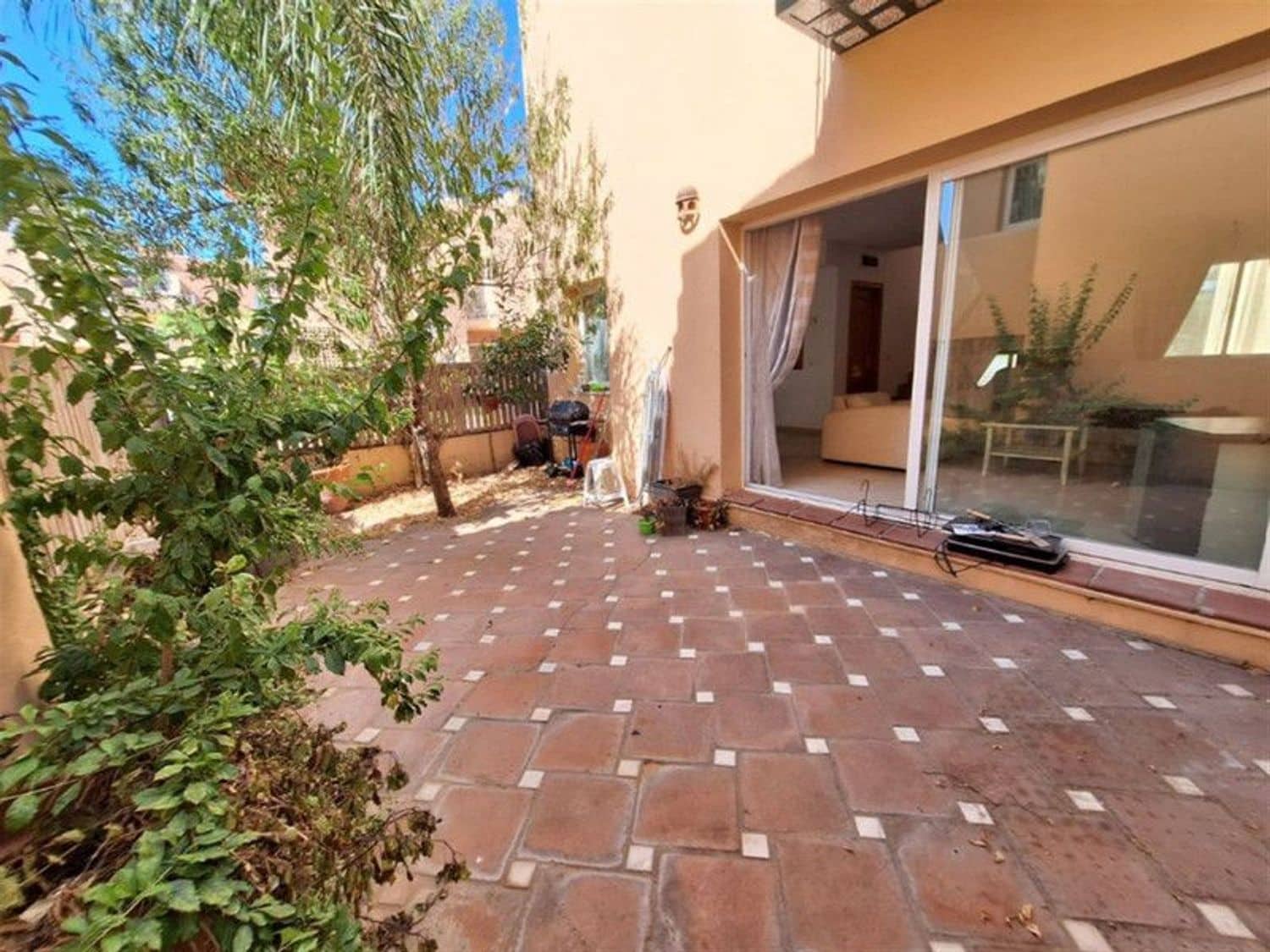 4 slaapkamer Huis te koop in Nueva Andalucia met zwembad garage - € 549.000 (Ref: 9921683)