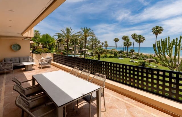 2 soveværelse Lejlighed til salg i Costalita, Estepona med swimmingpool garage - € 2.500.000 (Ref: 9930036)