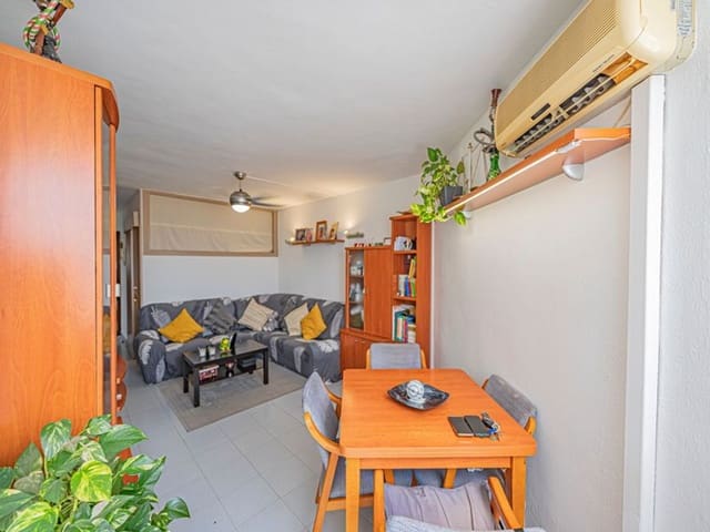 2 makuuhuone Huoneisto myytävänä paikassa Valdeolletas - Las Cancelas - Xarblanca, Marbella mukana 
autotalli - 273 600 € (Ref: 9930039)