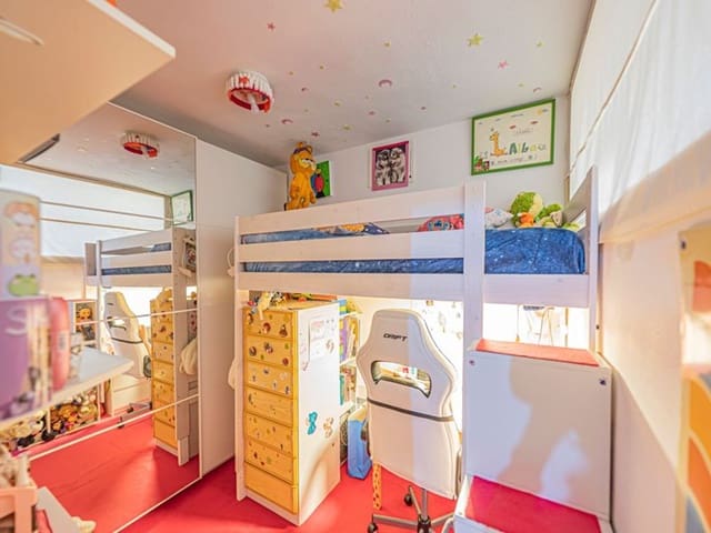 2 makuuhuone Huoneisto myytävänä paikassa Valdeolletas - Las Cancelas - Xarblanca, Marbella mukana 
autotalli - 273 600 € (Ref: 9930039)