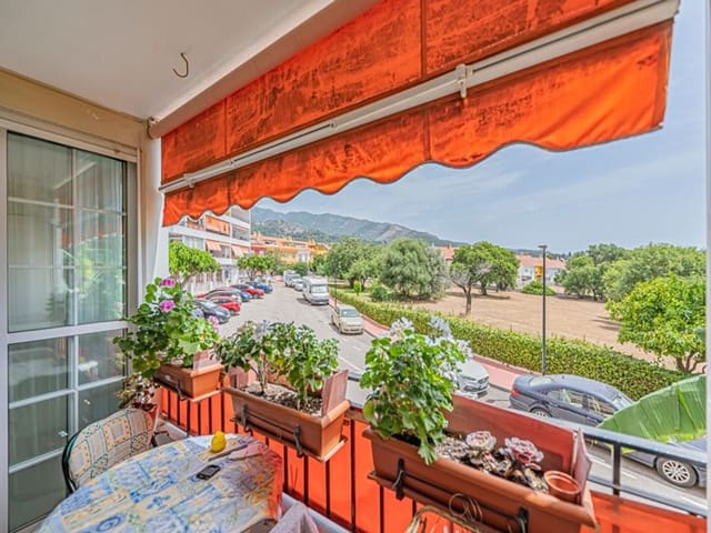2 makuuhuone Huoneisto myytävänä paikassa Valdeolletas - Las Cancelas - Xarblanca, Marbella mukana 
autotalli - 273 600 € (Ref: 9930039)