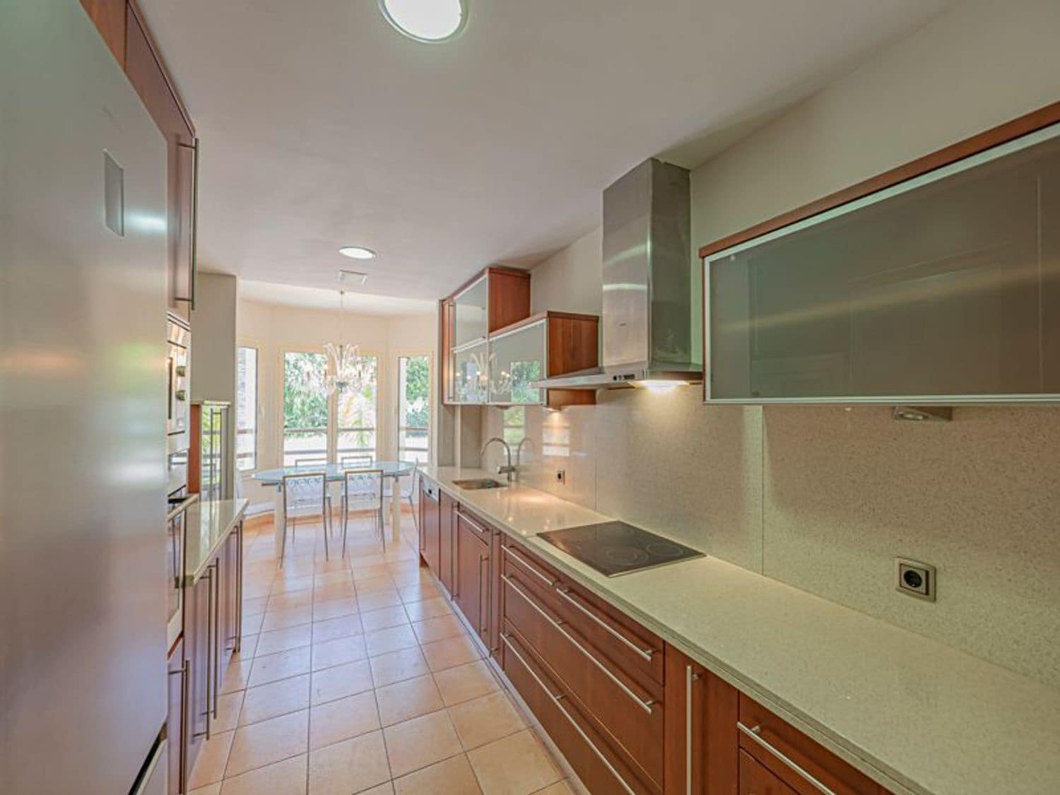 3 slaapkamer Appartement te koop in Golden Mile met zwembad garage - € 825.000 (Ref: 9930041)
