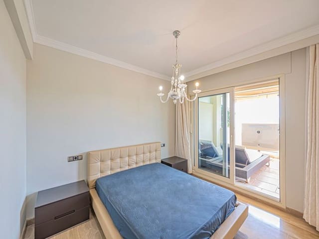 3 soverom Leilighet til salgs i Sierra Blanca, Marbella med svømmebasseng garasje - € 825 000 (Ref: 9930041)