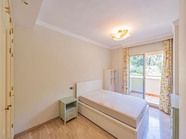 3 soverom Leilighet til salgs i Sierra Blanca, Marbella med svømmebasseng garasje - € 825 000 (Ref: 9930041)