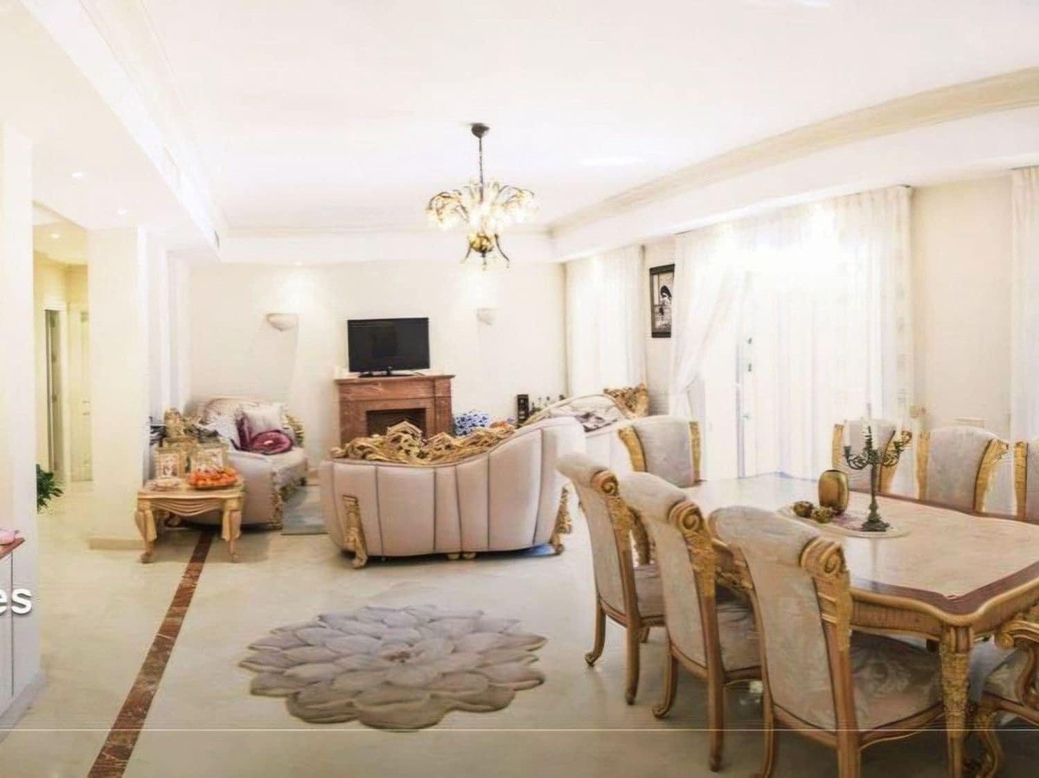 5 bedroom Villa for sale in Nueva Andalucia with pool garage - € 2,950,000 (Ref: 9930043)