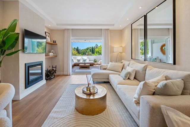 2 soveværelse Lejlighed til salg i Lomas De Marbella, Marbella med swimmingpool garage - € 1.590.000 (Ref: 9943891)