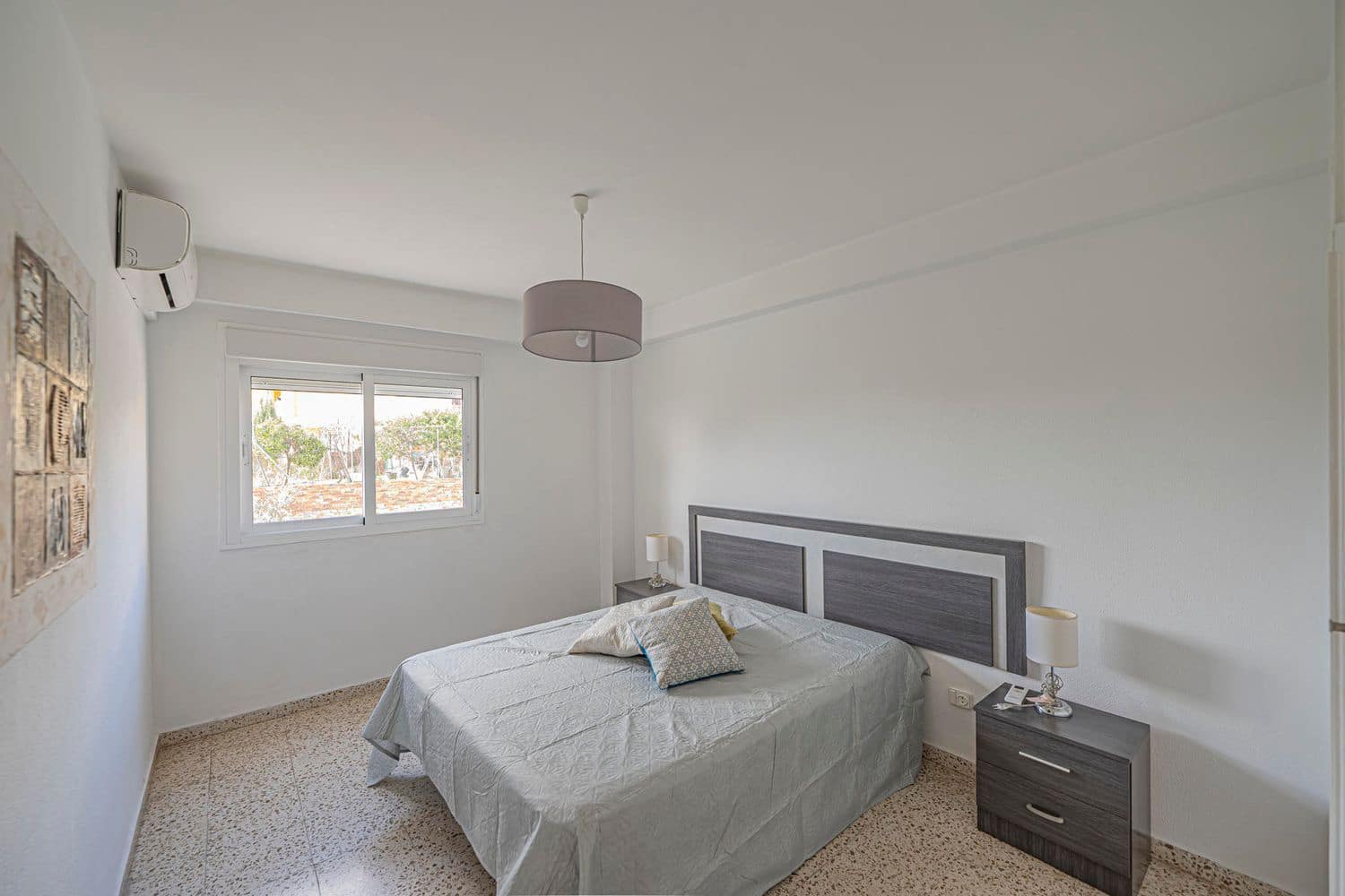 3 bedroom Apartment for sale in Marbella with garage - € 275,000 (Ref: 9943892)