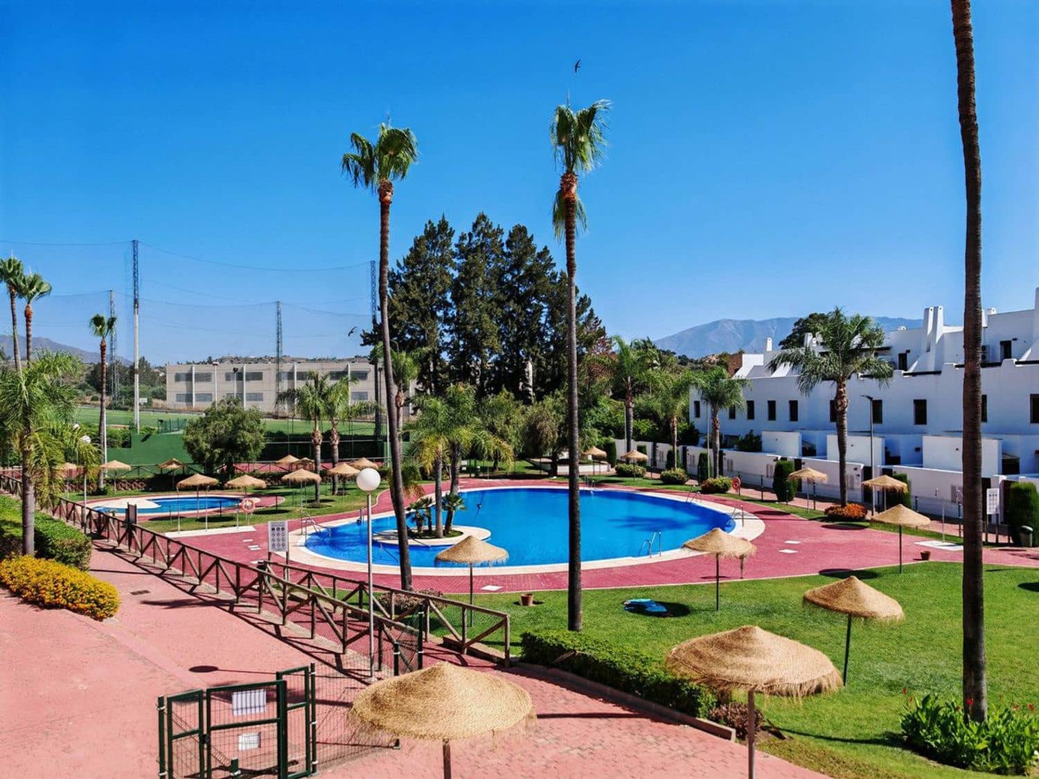 3 soveværelse Lejlighed til salg i La Cala de Mijas med swimmingpool garage - € 615.000 (Ref: 9955663)