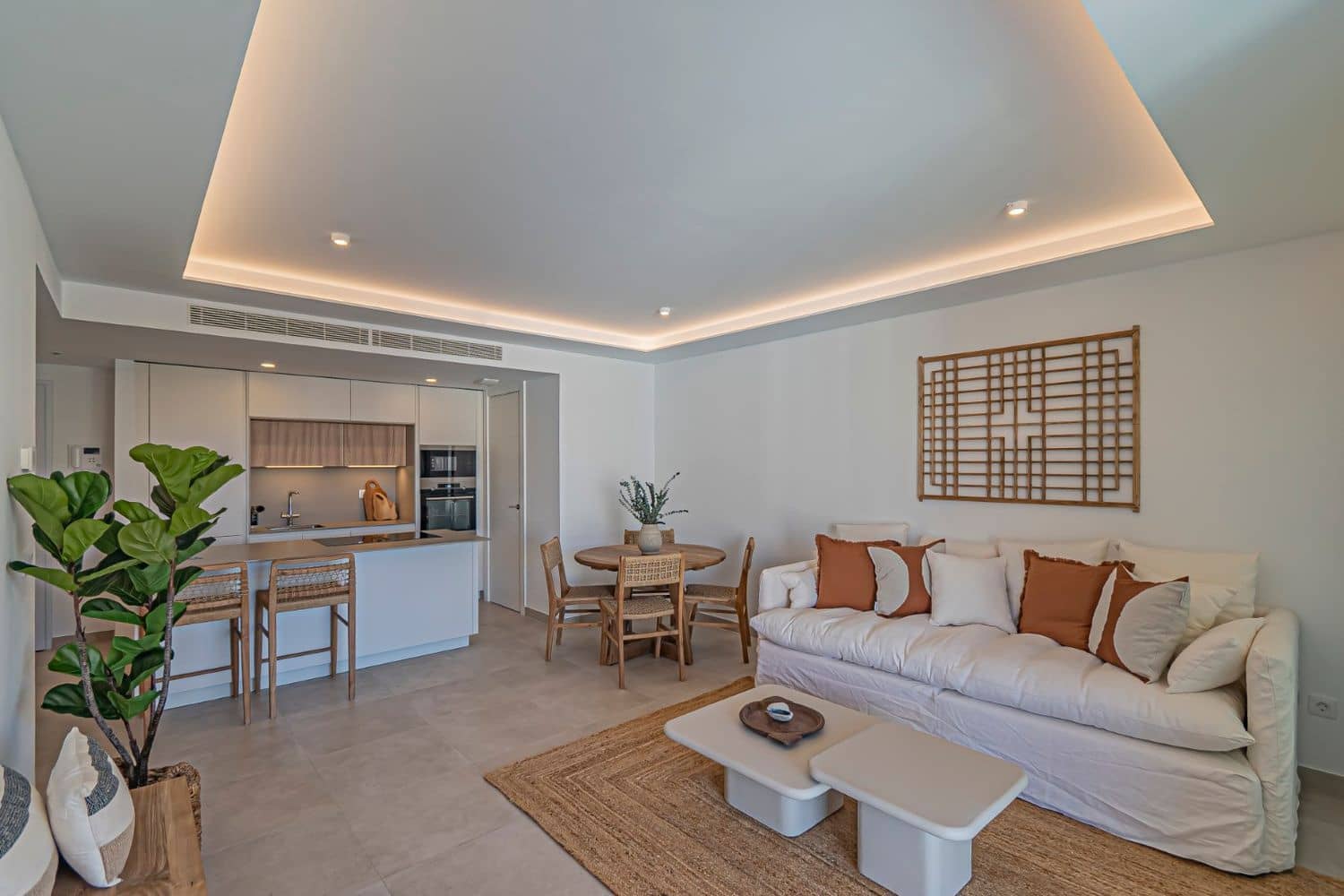 2 soverom Leilighet til salgs i Fuengirola med svømmebasseng garasje - € 665 000 (Ref: 9977390)