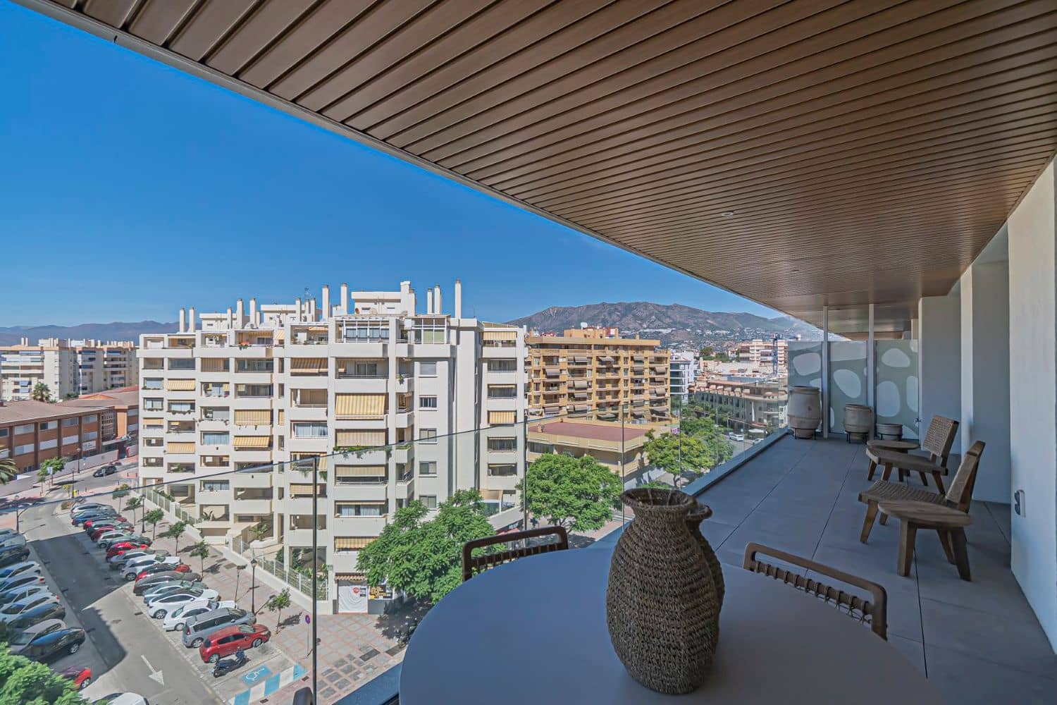 2 soverom Leilighet til salgs i Fuengirola med svømmebasseng garasje - € 665 000 (Ref: 9977390)