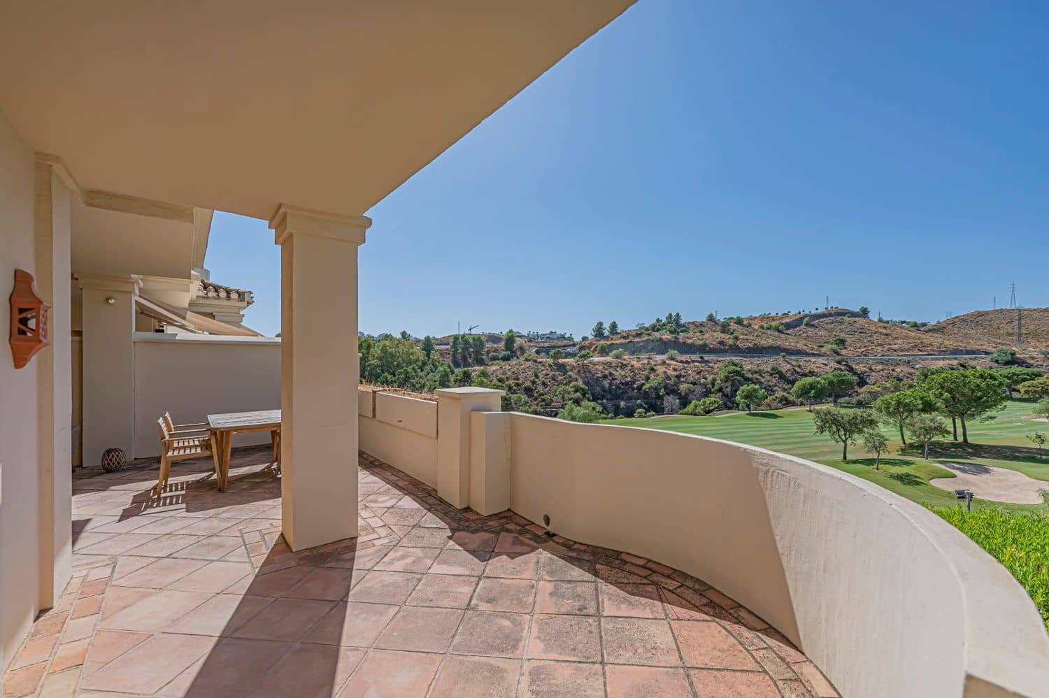 3 soverom Leilighet til salgs i Benahavis med svømmebasseng garasje - € 659 000 (Ref: 9977391)