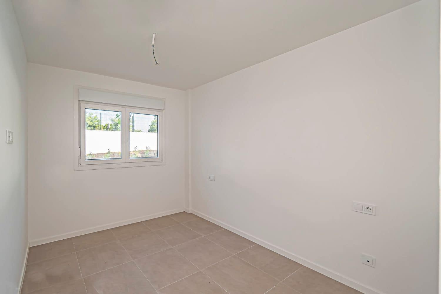 2 soveværelse Lejlighed til salg i New Golden Mile med swimmingpool garage - € 440.000 (Ref: 9977392)
