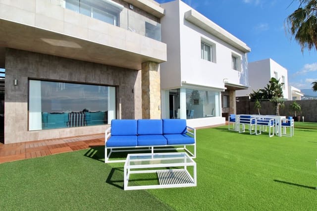 4 soverom Villa til salgs i El Paraíso, Benahavís med svømmebasseng garasje - € 1 750 000 (Ref: 9977395)