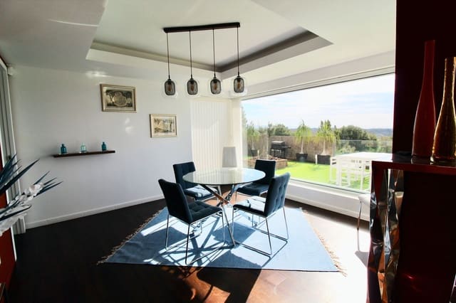 4 soverom Villa til salgs i El Paraíso, Benahavís med svømmebasseng garasje - € 1 750 000 (Ref: 9977395)