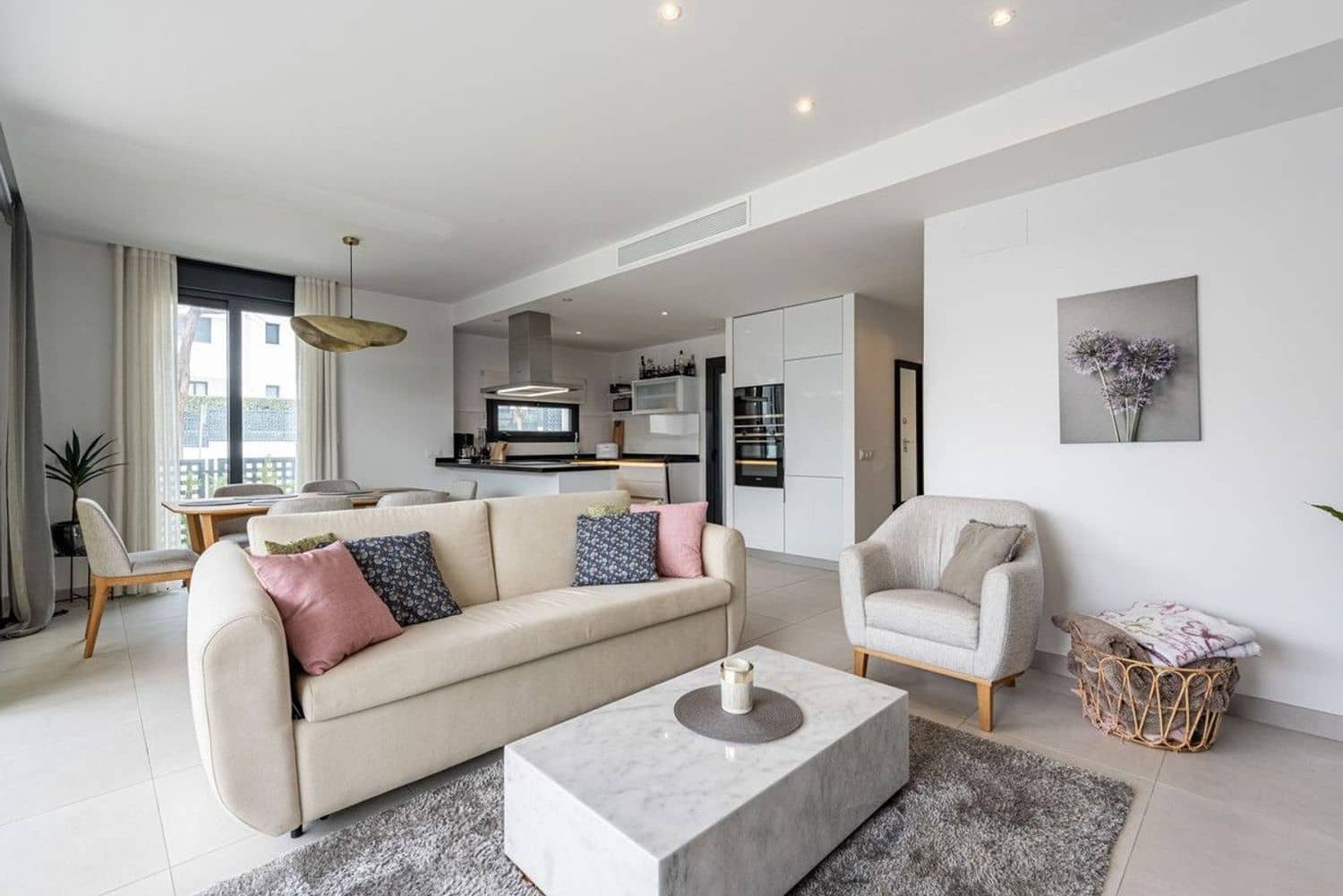 3 bedroom Townhouse for sale in New Golden Mile with pool garage - € 895,000 (Ref: 9977396)
