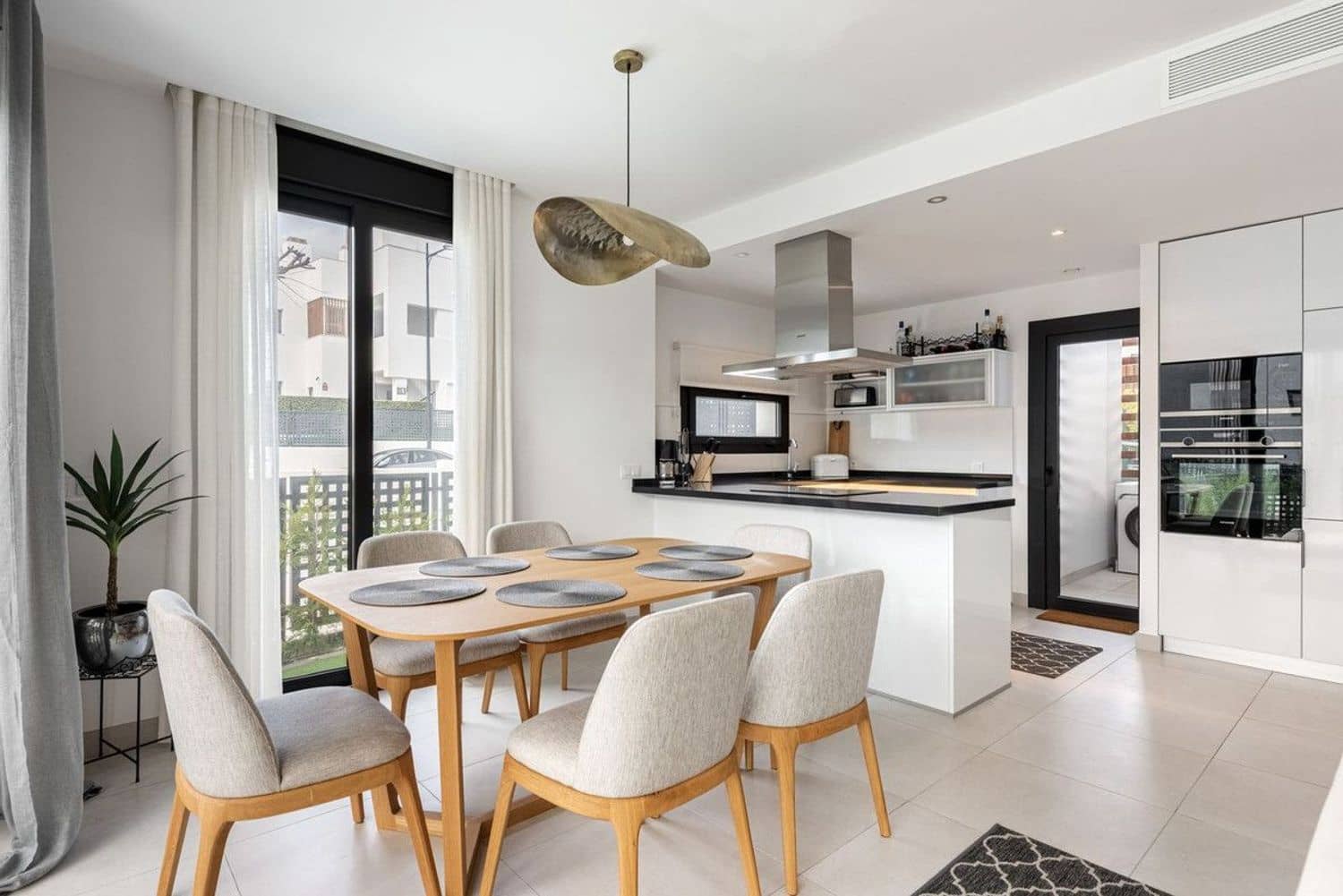 3 bedroom Townhouse for sale in New Golden Mile with pool garage - € 895,000 (Ref: 9977396)