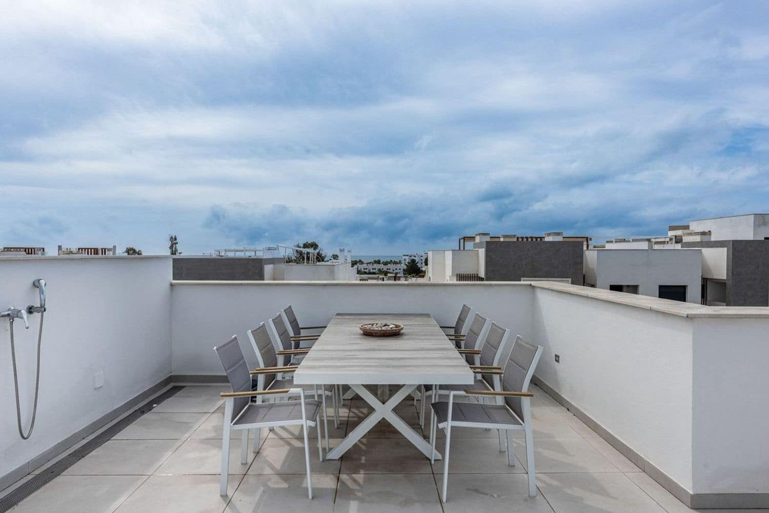3 bedroom Townhouse for sale in New Golden Mile with pool garage - € 895,000 (Ref: 9977396)