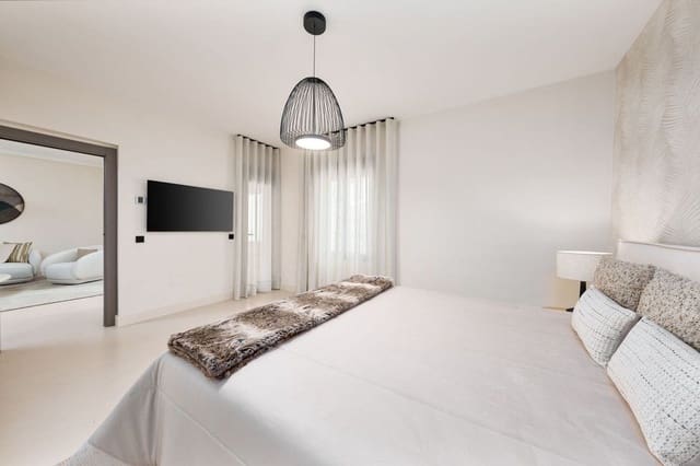 2 sypialnia Apartament na sprzedaż w Puerto Banus, Marbella - 780 000 € (Ref: 9977398)