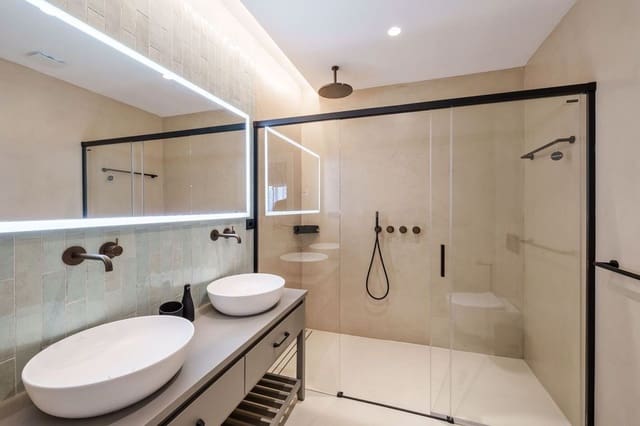 2 sypialnia Apartament na sprzedaż w Puerto Banus, Marbella - 780 000 € (Ref: 9977398)