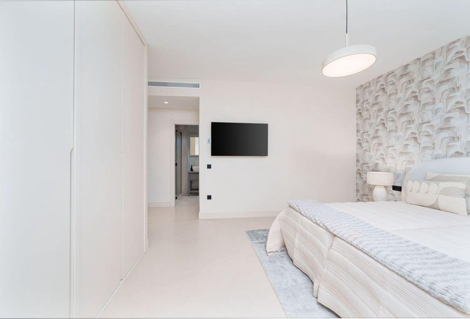 2 sypialnia Apartament na sprzedaż w Puerto Banus - 780 000 € (Ref: 9977398)