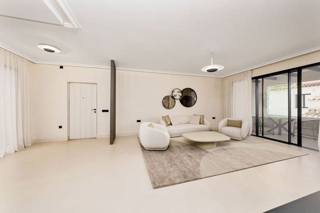 2 sypialnia Apartament na sprzedaż w Puerto Banus, Marbella - 780 000 € (Ref: 9977398)