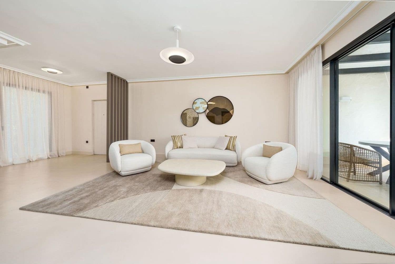 2 sypialnia Apartament na sprzedaż w Puerto Banus - 780 000 € (Ref: 9977398)