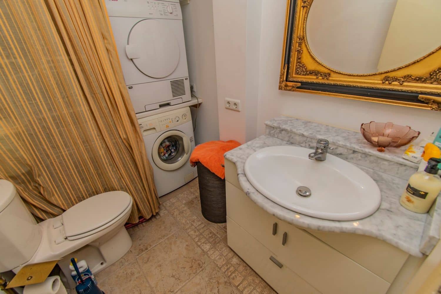 1 sovrum Lägenhet till salu i Marbella med pool - 410 000 € (Ref: 9977399)