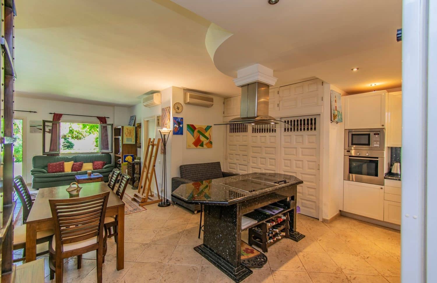 1 sovrum Lägenhet till salu i Marbella med pool - 410 000 € (Ref: 9977399)