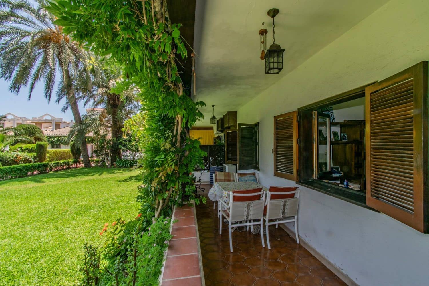 1 sovrum Lägenhet till salu i Marbella med pool - 410 000 € (Ref: 9977399)