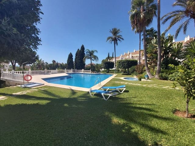 2 soveværelse Lejlighed til salg i El Paraíso, Benahavís med swimmingpool garage - € 485.000 (Ref: 9979424)