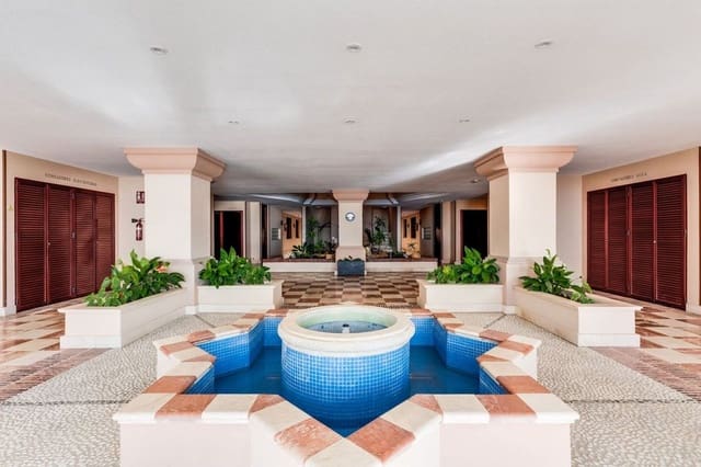 2 soverom Leilighet til salgs i Nueva Alcántara, Marbella med svømmebasseng garasje - € 830 000 (Ref: 9980172)