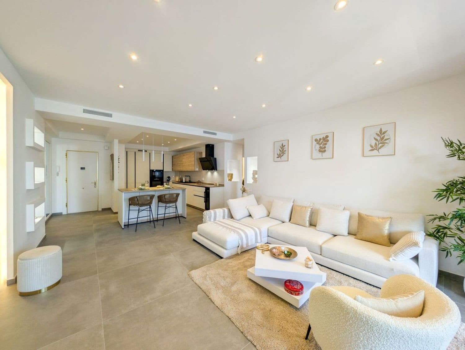 2 soverom Leilighet til salgs i San Pedro de Alcantara med svømmebasseng garasje - € 830 000 (Ref: 9980172)