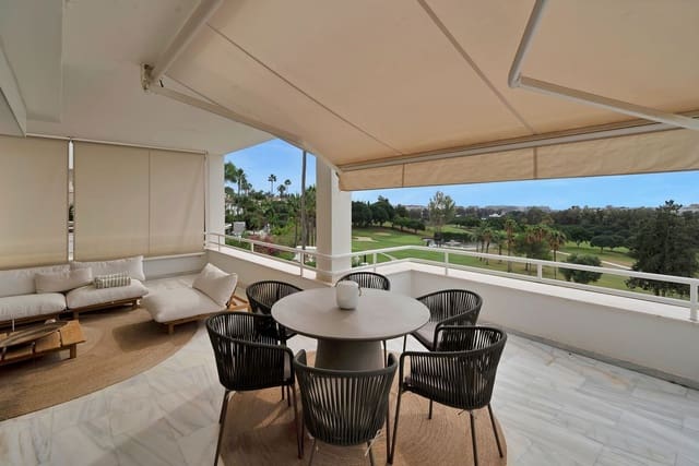 2 Zimmer Apartment zu verkaufen in Los Naranjos, Marbella mit Pool Garage - 890.000 € (Ref: 9980174)