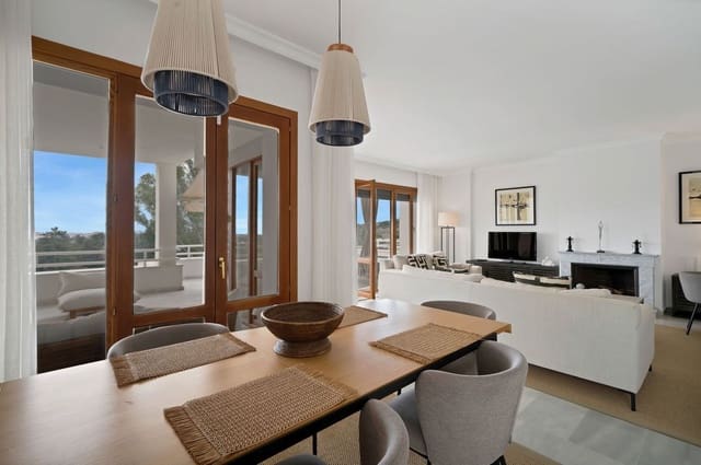 2 Zimmer Apartment zu verkaufen in Los Naranjos, Marbella mit Pool Garage - 890.000 € (Ref: 9980174)