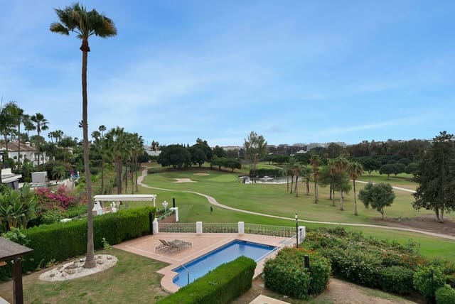 2 Zimmer Apartment zu verkaufen in Los Naranjos, Marbella mit Pool Garage - 890.000 € (Ref: 9980174)