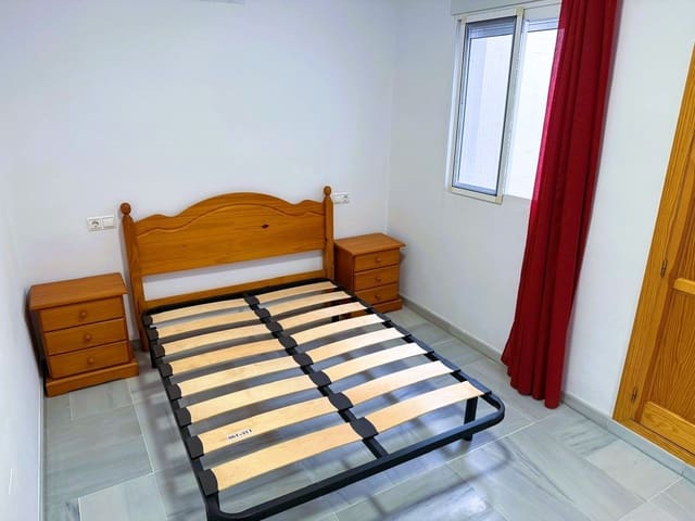 2 soveværelse Lejlighed til salg i Motril med garage - € 185.000 (Ref: 9480792)