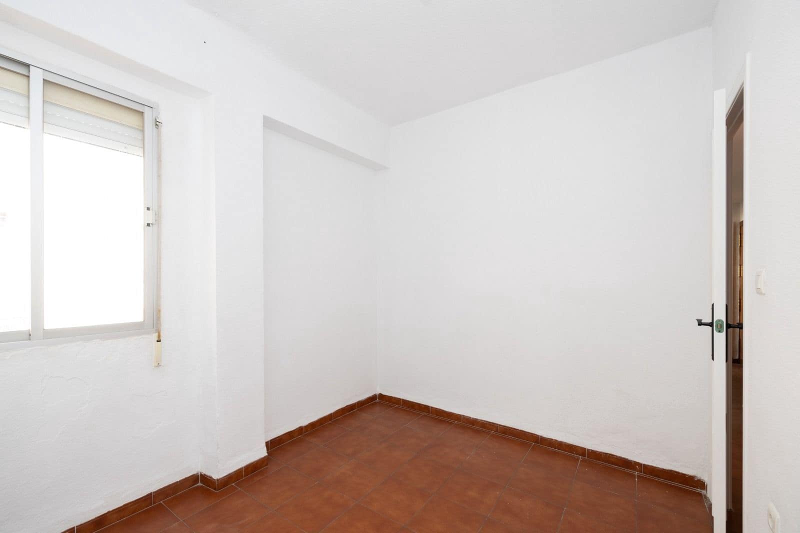 4 slaapkamer Flat te koop in Motril - € 115.000 (Ref: 9480793)