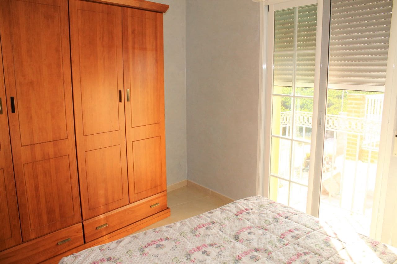 4 slaapkamer Halfvrijstaande villa te koop in Lobres - € 215.000 (Ref: 9480796)