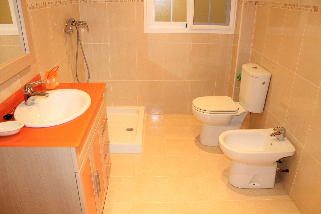 4 slaapkamer Halfvrijstaande villa te koop in Lobres - € 215.000 (Ref: 9480796)