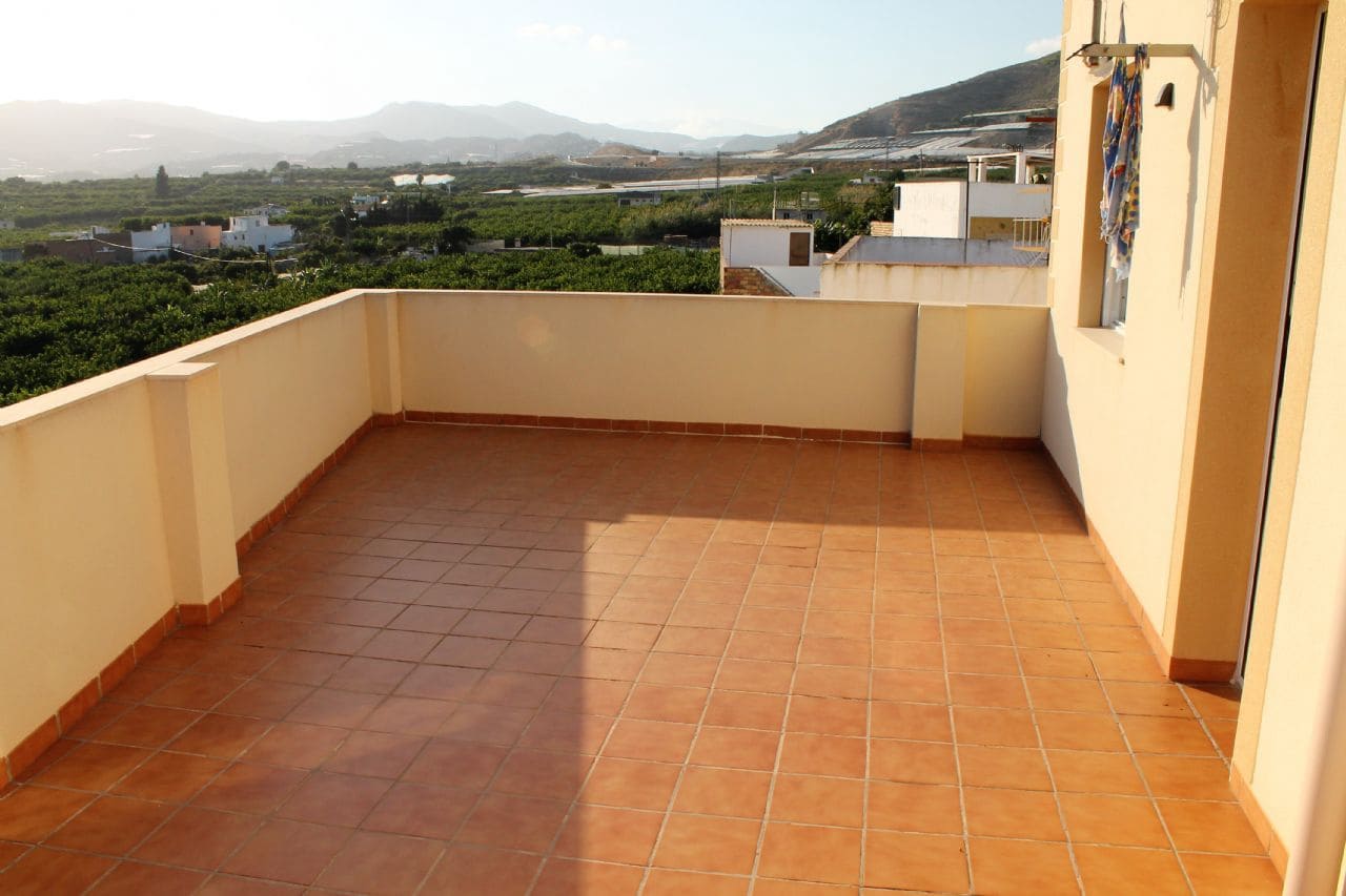 4 slaapkamer Halfvrijstaande villa te koop in Lobres - € 215.000 (Ref: 9480796)