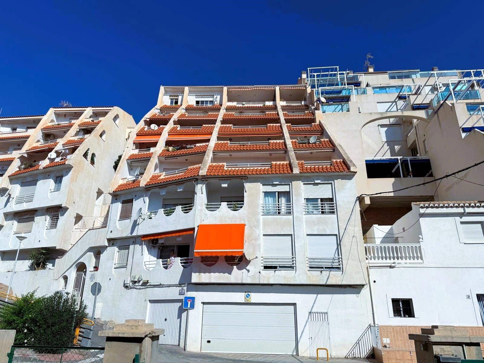 3 soveværelse Lejlighed til salg i Castell de Ferro - € 230.000 (Ref: 9480797)