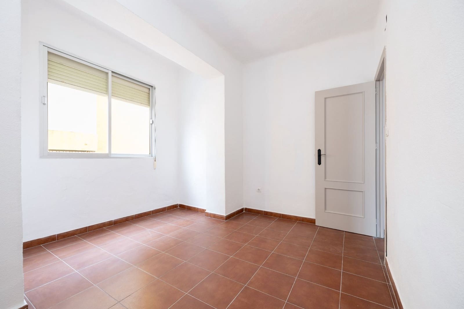 4 soveværelse Lejlighed til salg i Motril - € 118.000 (Ref: 9480798)