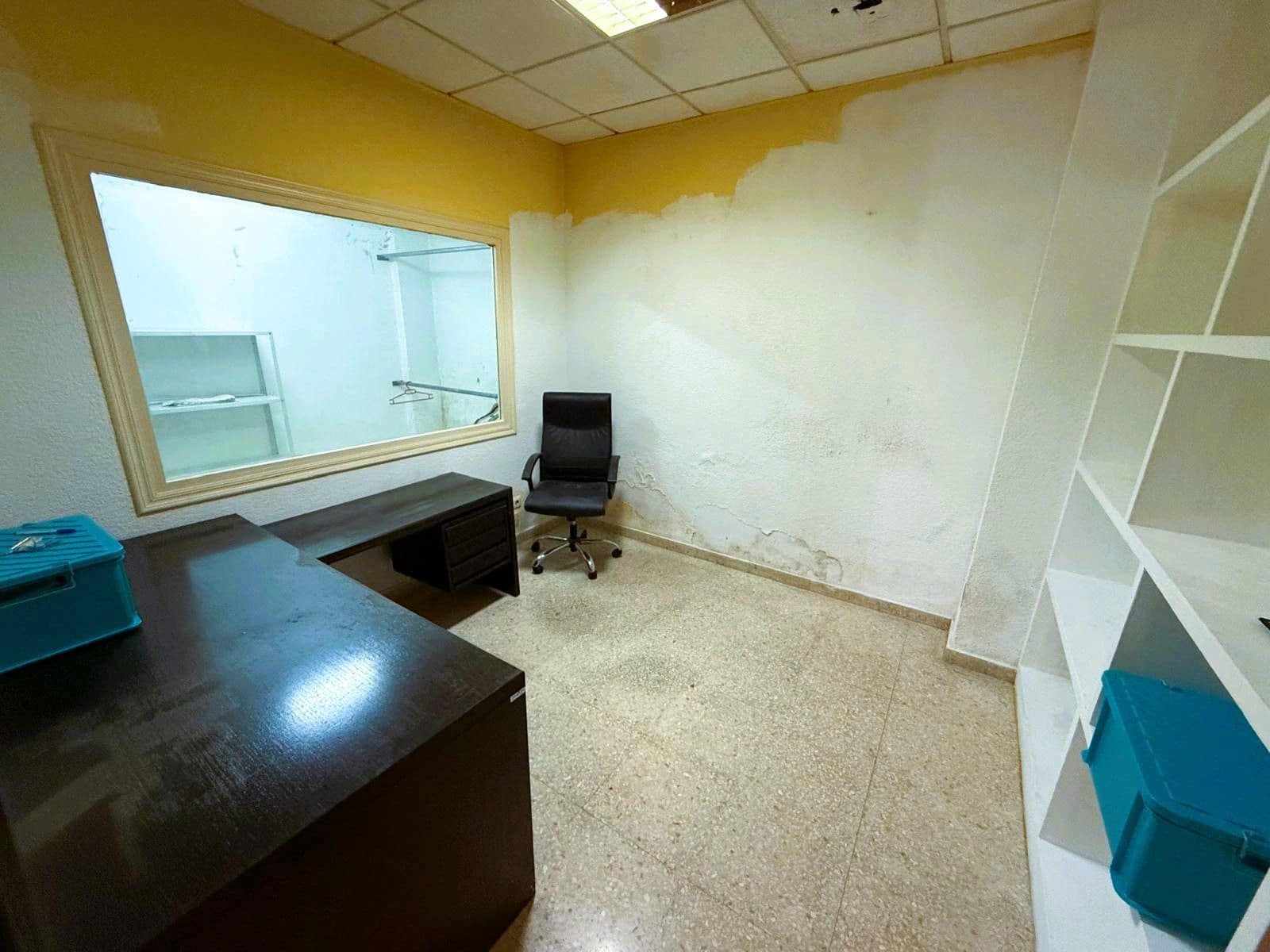 Local Comercial de 2 habitaciones en Motril en venta - 47.000 € (Ref: 9480801)